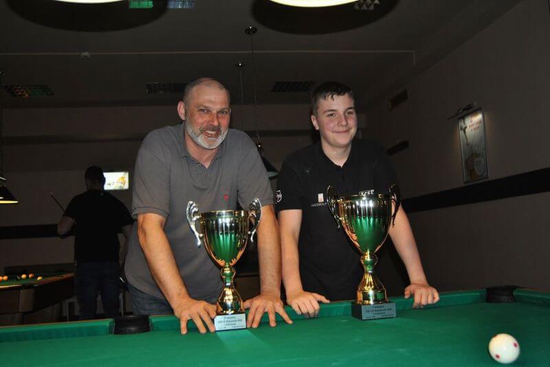 Na zdjęciu finaliści turnieju